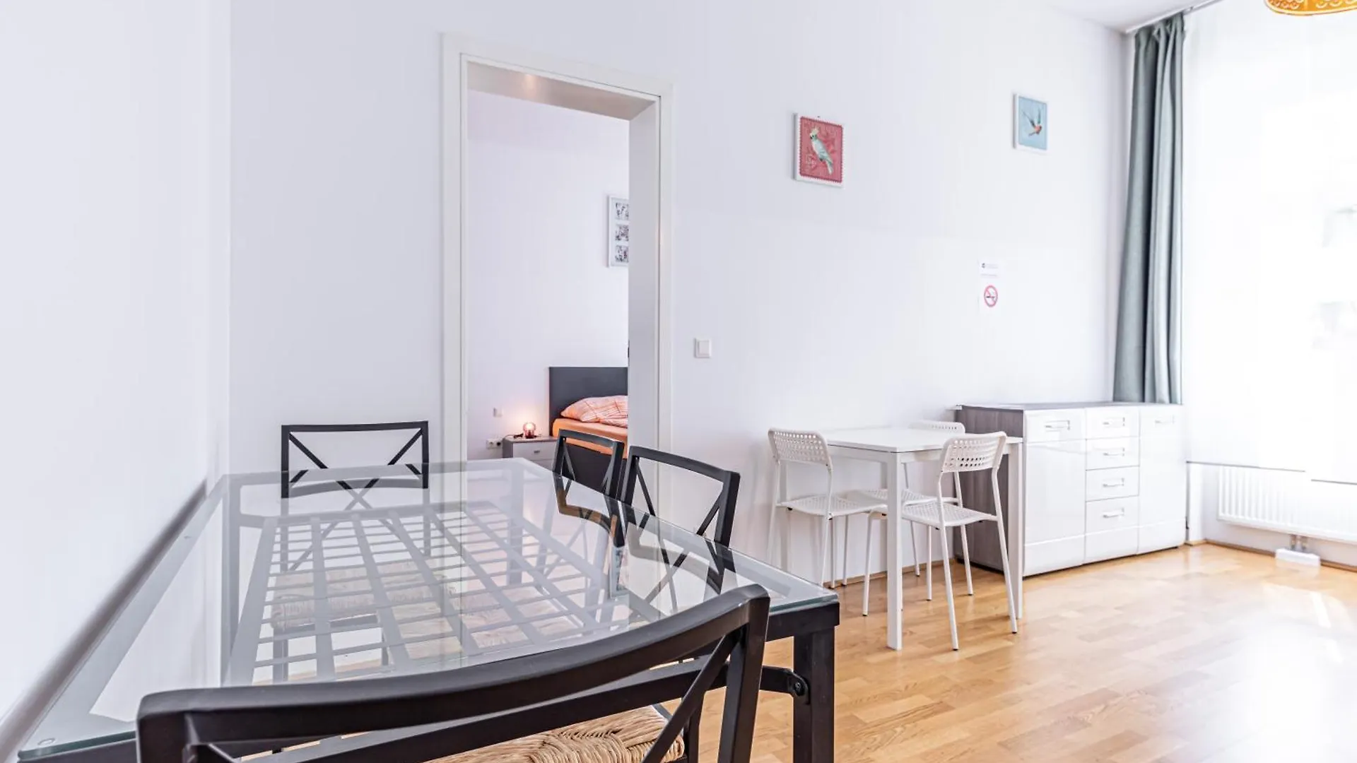 Ley City Apartments 1200 Vienna Aparthotel
