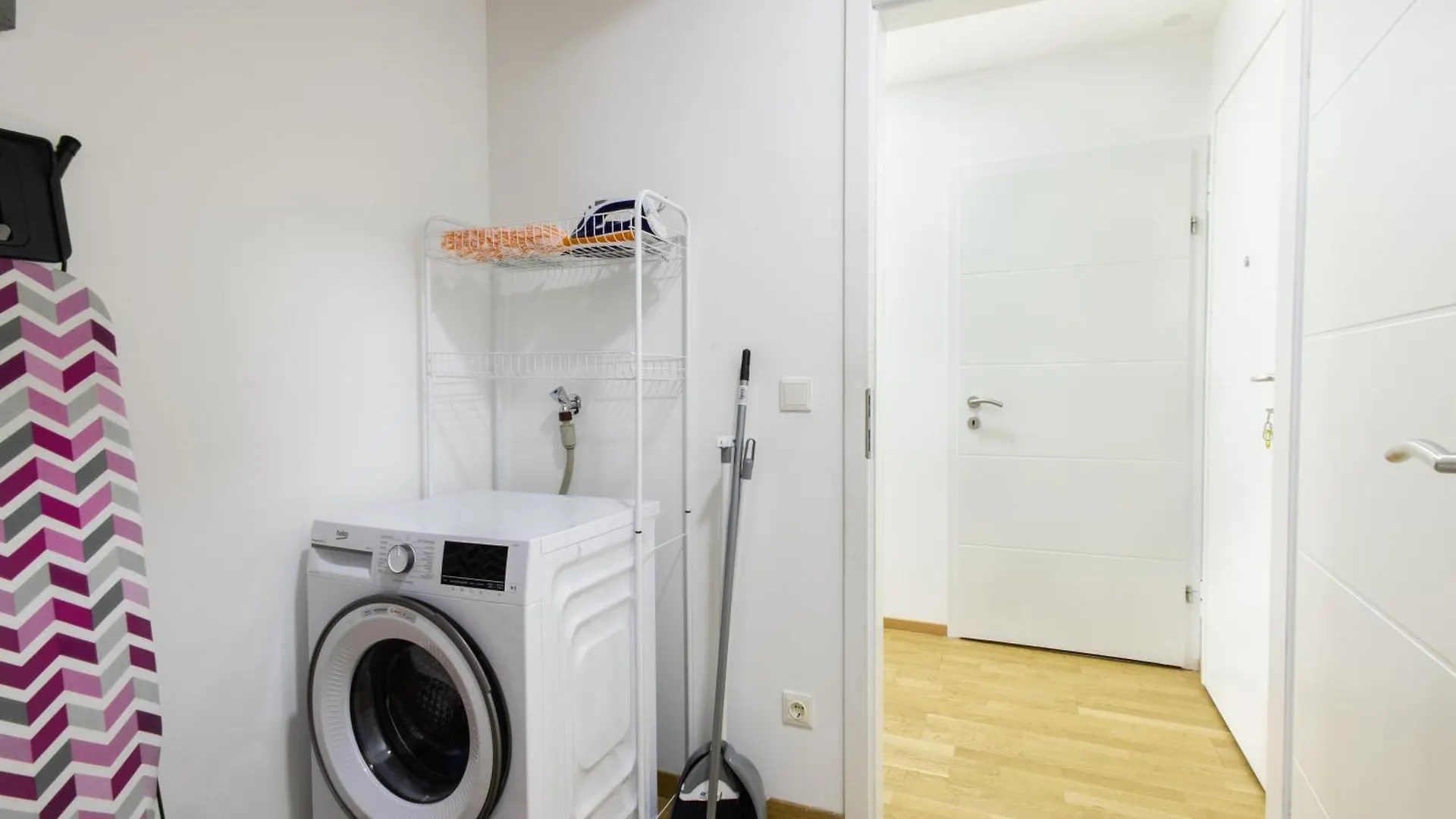 Ley City Apartments 1200 Vídeň 0*,  Rakousko